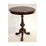 Good quality William IV style rosewood circular top side table with a carved and fluted column and a