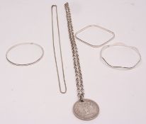 Mixed Lot: 1921 dated $1 coin pendant (drilled), suspended from a 925 stamped belcher chain, three