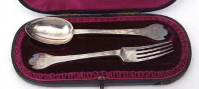 Victorian cased dog-nose spoon and fork, initialled, length of spoon 15.7cms, combined wt approx