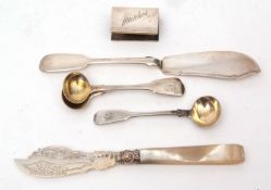 Mixed Lot: three various Fiddle pattern salt spoons together with a single fish knife, mother of