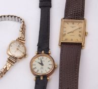 Mixed Lot: three various watches including two quartz models, Longines, Gucci, together with 9ct