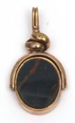 Victorian swivel pendant fob, the oval panel has on one side a bloodstone, the other a carnelian