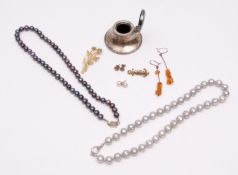 Mixed Lot: silver and enamel capstan inkwell (a/f), two freshwater pearl necklaces, earrings,