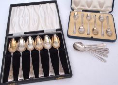 Mixed Lot: cased set of six Old English pattern grapefruit spoons, initialled, together with a