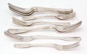 Mixed Lot: seven various Fiddle pattern dinner forks, together with five various Fiddle pattern