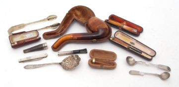 Mixed Lot: cased Meerschaum smoker's pipe together with six various cigarette and cheroot holders,