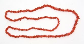 Vintage stag coral necklace, a single long row of graduated branch coral, 530mm drop