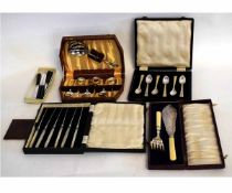 Box containing mixed silver plated boxed sets to include butter knives, bone handled fish servers,