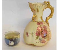Early 20th century Worcester ewer with shaped handle, the blush ground body decorated with