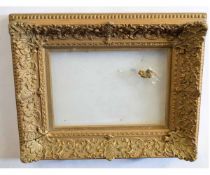 Victorian gilt gesso picture frame, 23 x 33cms