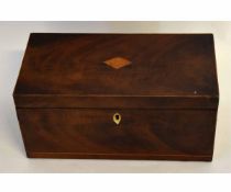 Georgian mahogany and satinwood banded tea caddy with two lidded compartments with central