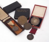 Mixed Lot: Queen Victorian 1897 Jubilee silver medallion, 55mm diam in original red morocco