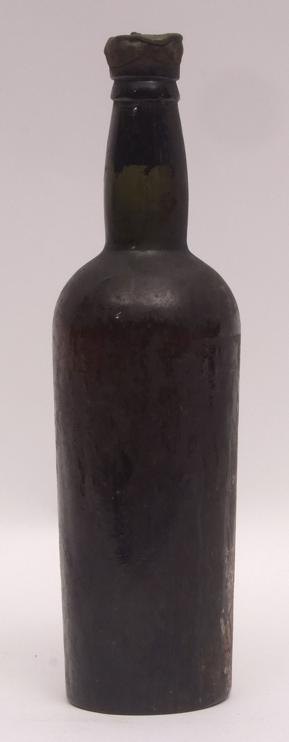 Sandemann Vintage Port 1931, (label missing but cap clearly marked), 1 bottle - Image 2 of 2