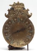 Early 18th century Continental iron framed bracket clock, the engraved circular Roman dial with