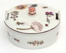 18th century Meissen butter tub and cover (a/f), decorated in botanical style with flowerheads and