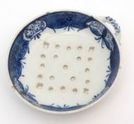 Rare Lowestoft porcelain egg drainer, circa 1780, of circular form with a pierced geometric design