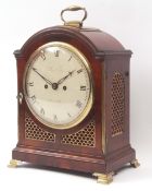 Late 18th century mahogany single pad top bracket clock, William Reed - Chelmsford, the arched