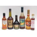 Wine carrier containing: Pineau des Charentes 700ml, Southern Comfort 35cl, Bailey's Irish Cream