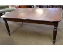 Georgian mahogany rectangular dining table in the Gillows manner, on four reeded legs with brass