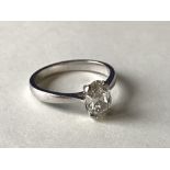 18 carat white gold oval shaped diamond ring, 1.2 carats, colour J/K clarity Si