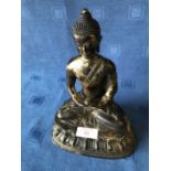 Chinese bronze statue of a seated Buddha, 22cmH