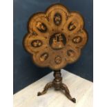 Fine quality Sorrento marquetry inlaid rosewood snap top, circular shaped, pedestal occasional