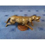 Cast brass car mascot in the form of an English Setter, 21cmL overall
