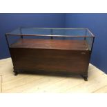 Edwardian mahogany & glass shop display cabinet 93Hx120Wcm