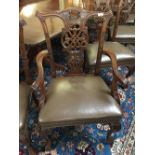 Set of 6 mahogany Chippendale style dining chairs (5 & 1 carver)