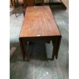 George III mahogany rectangular drop-leaf, gate leg dining table