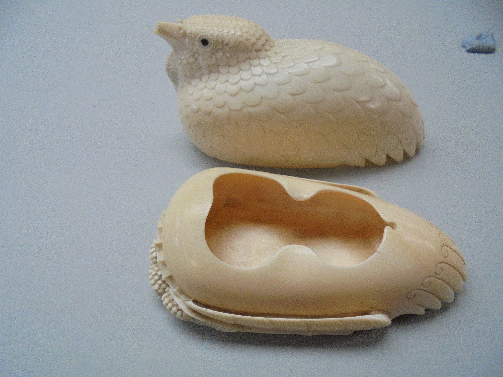C18th Chinese finely carved ivory quail-form box and cover, 9.6cm long. - Image 5 of 7