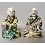 Pair of Chinese seated Buddhas in Sancai palette, 16cmH