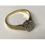 18 carat gold single stone diamond solitaire ring