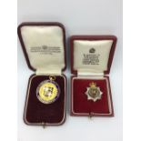 9ct Gold & enamel badge in white & yellow gold together with a gold badge 1926-27 to Capt E C