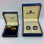 Pair of 14ct gold cufflinks set with Caberchon tigers eye, pair of Wedgewood yellow metal cufflinks