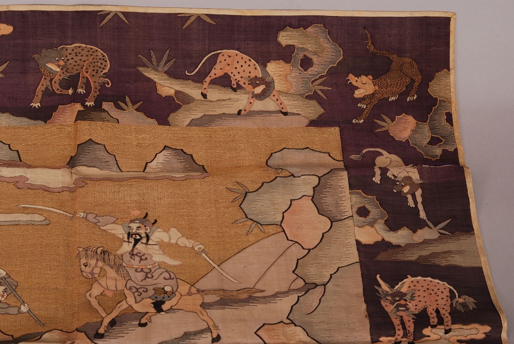 C19th Chinese silk Kesi panel, embroidered with warriors in a battle surrounded by a band of - Image 4 of 6