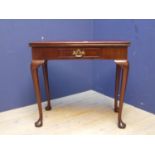 Mahogany fold over tea table, with central drawer and cabriole legs, 81cmW
