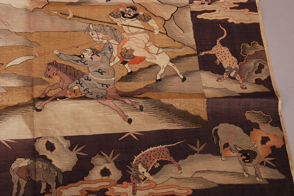 C19th Chinese silk Kesi panel, embroidered with warriors in a battle surrounded by a band of - Image 5 of 6