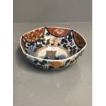 6 panelled Chinese Imari bowl 19cm