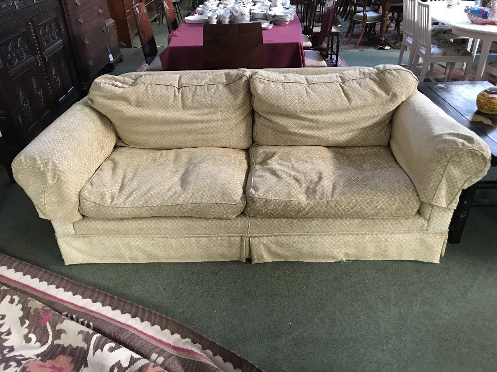 Whitney-Barnet 3 seater sofa & large armchair - Image 2 of 2