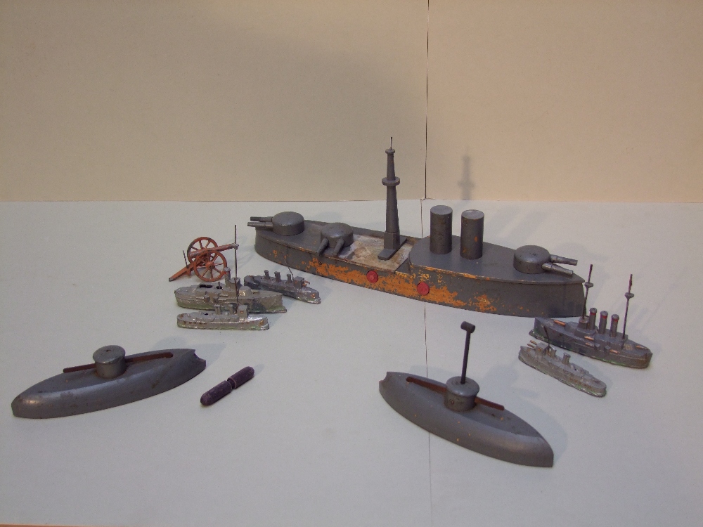 WWI battleship & submarine mousetrap toy, together with WWI lead battleships (as found)