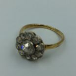 Diamond 18ct flower ring