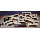 Atlas static steam railway models (24), 4 mini train packs (1:220 scale), tin containing great train