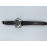 Steel-cased gent's quartz wristwatch