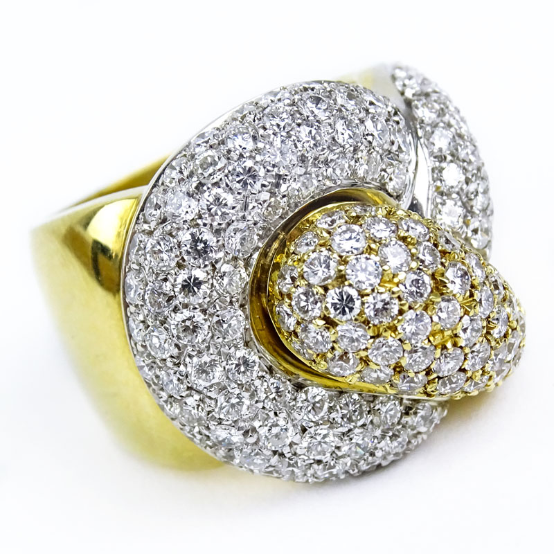 Approx. 3.75 Carat Pave Set Round Brilliant Cut Diamond and 18 Karat Yellow and White Gold Knot - Image 2 of 4