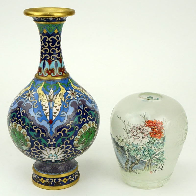 Collection of Two (2) Vintage Chinese Tabletop Items. Includes: cloisonné vase and reverse painted - Image 2 of 5
