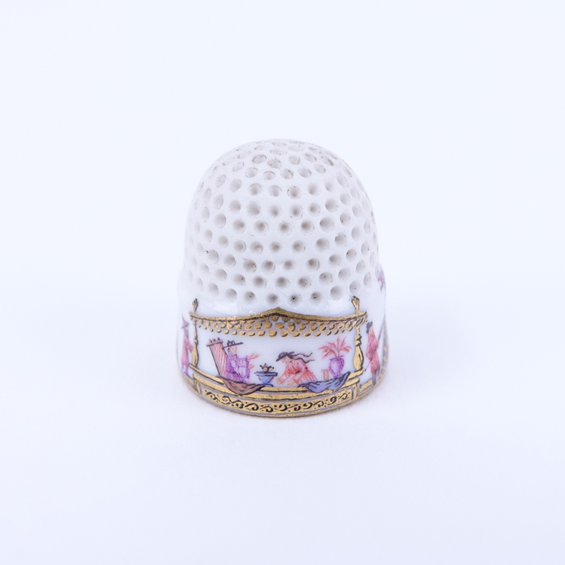 Mid 18th Century Meissen Porcelain Thimble. The upper part with indentations, the lower part painted