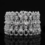 Approx. 10.0 Carat Round Brilliant Cut Diamond and 18 Karat White Gold Bracelet. Diamonds H-I-J col