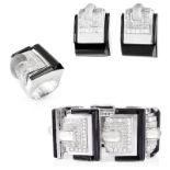 Retro Approx. 15.0-16.0 Carat Pave Set Round Brilliant Cut Diamond, Black Onyx, Rock Crystal and 14