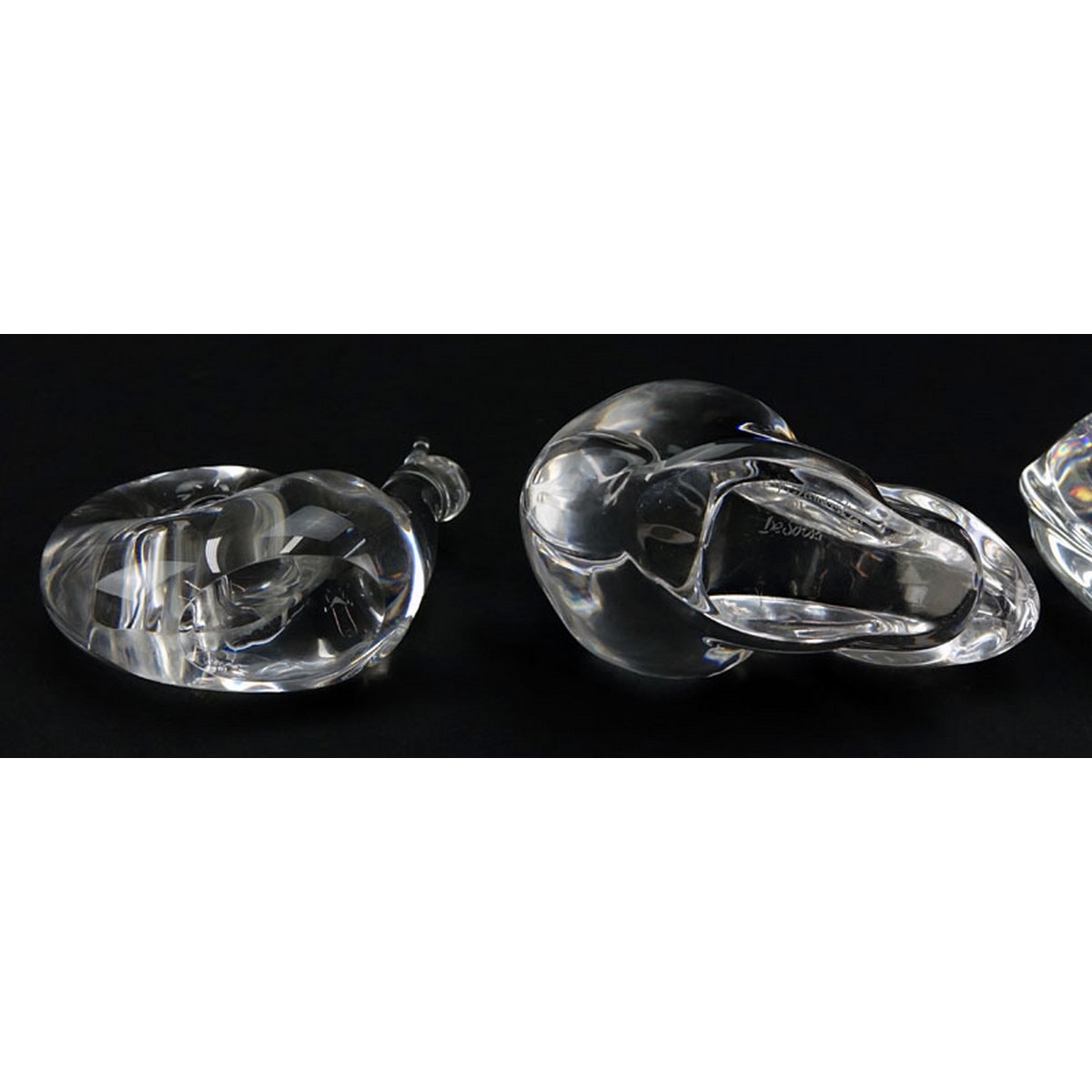 Grouping of Five (5) Paperweights: Baccarat Crystal Elephant, Baccarat Crystal Elephant with Trunk - Image 6 of 12